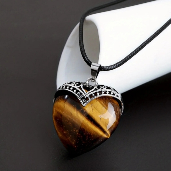 Jewelry - Tiger's Eye Heart Necklace